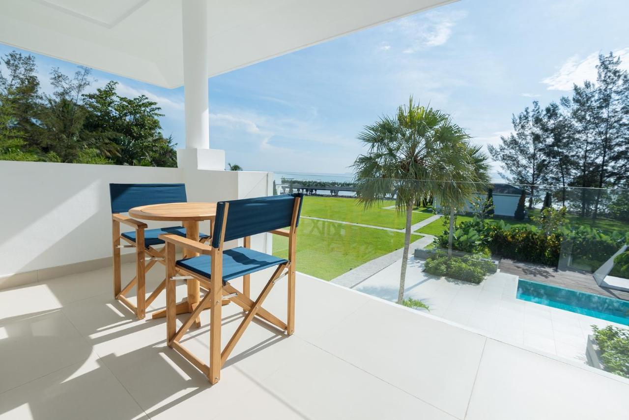 Cove 55 Hotel Santubong Exterior photo