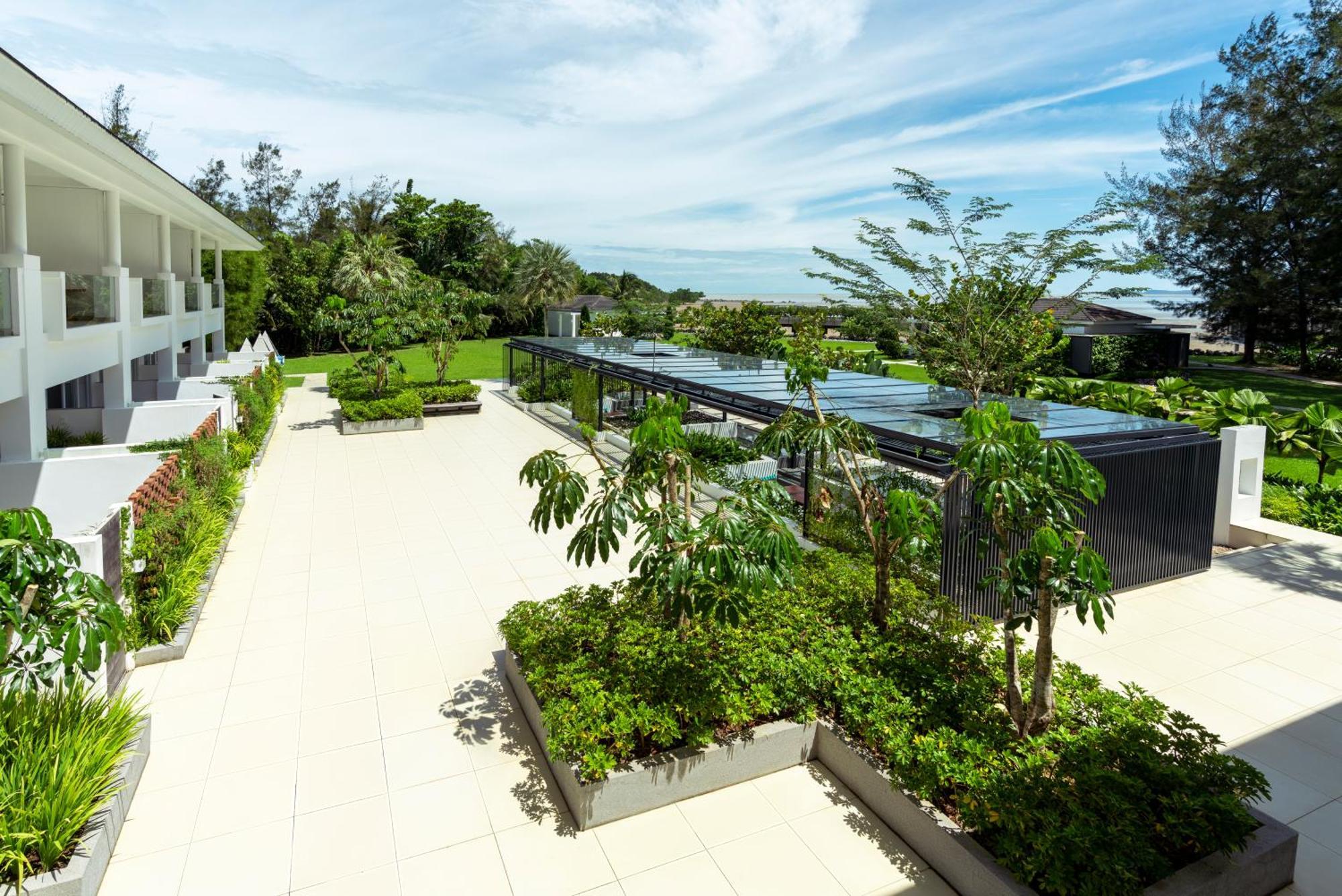 Cove 55 Hotel Santubong Exterior photo
